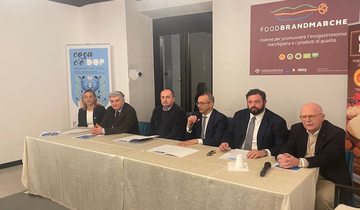 Tavolo relatori
